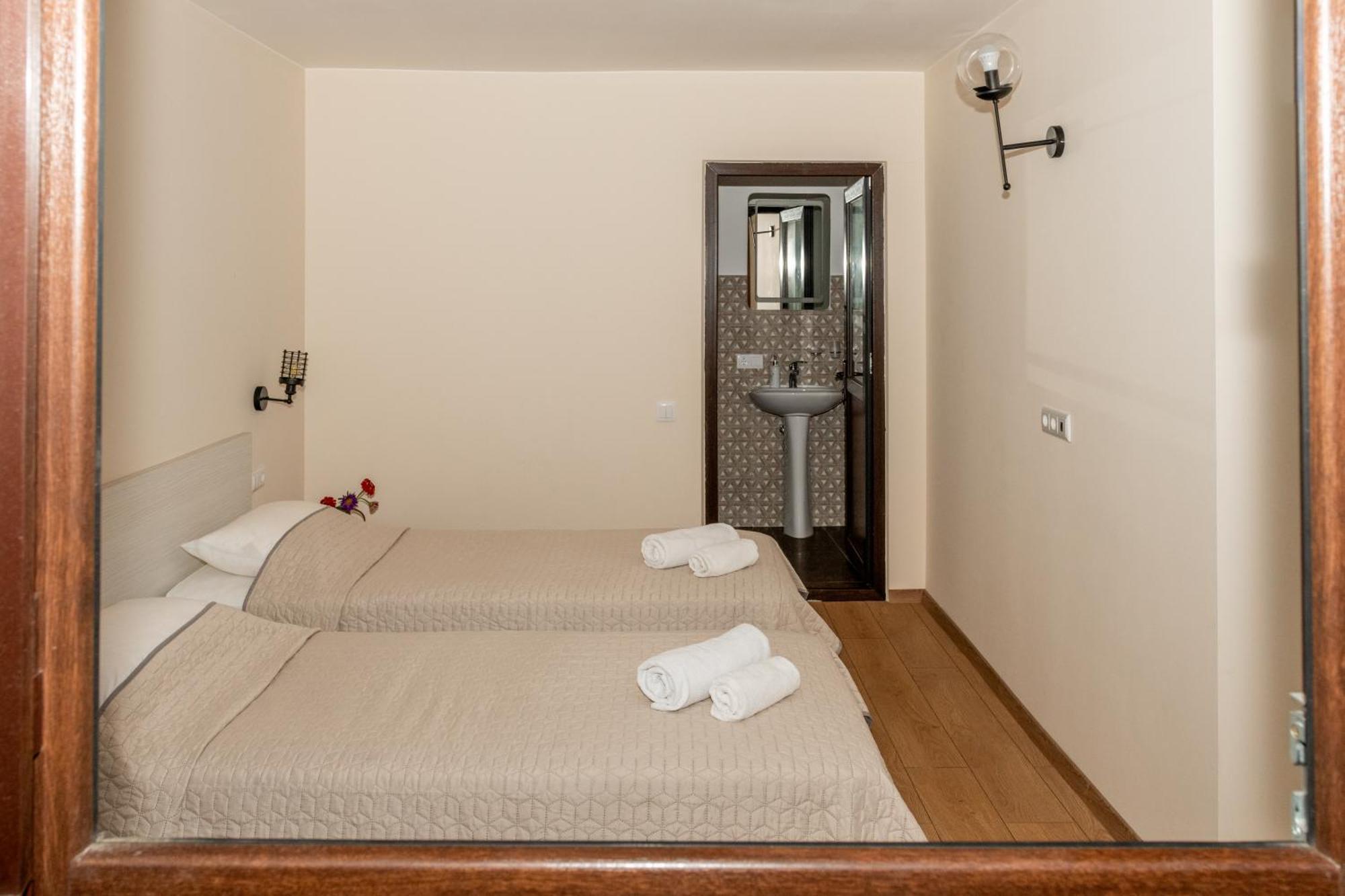 Alvani Inn K'vemo Alvani المظهر الخارجي الصورة